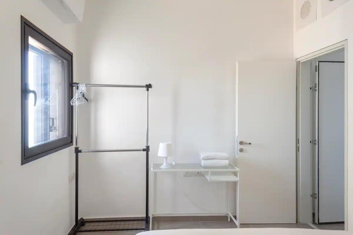 Oַ&O Group- Luxury Apt Tower Best Sea View Бат-Ям Екстер'єр фото